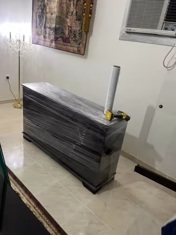 نقل وتغليف الاثاث بالفك والتركيب في المدينة